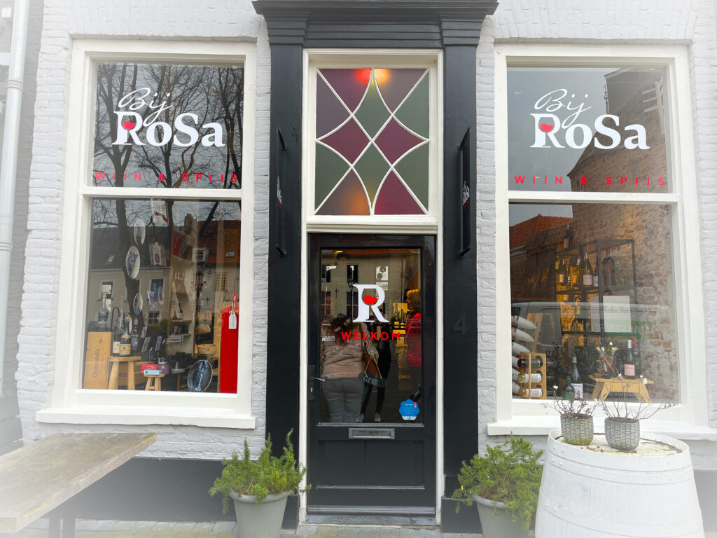 Bij rosa pand